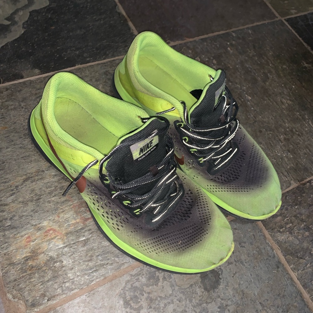 Men’s Nike 10.5 Training Shoes